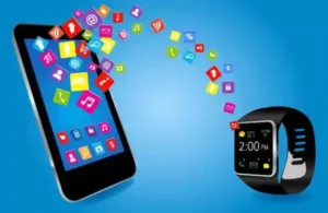 connect a smartwatch to different phones